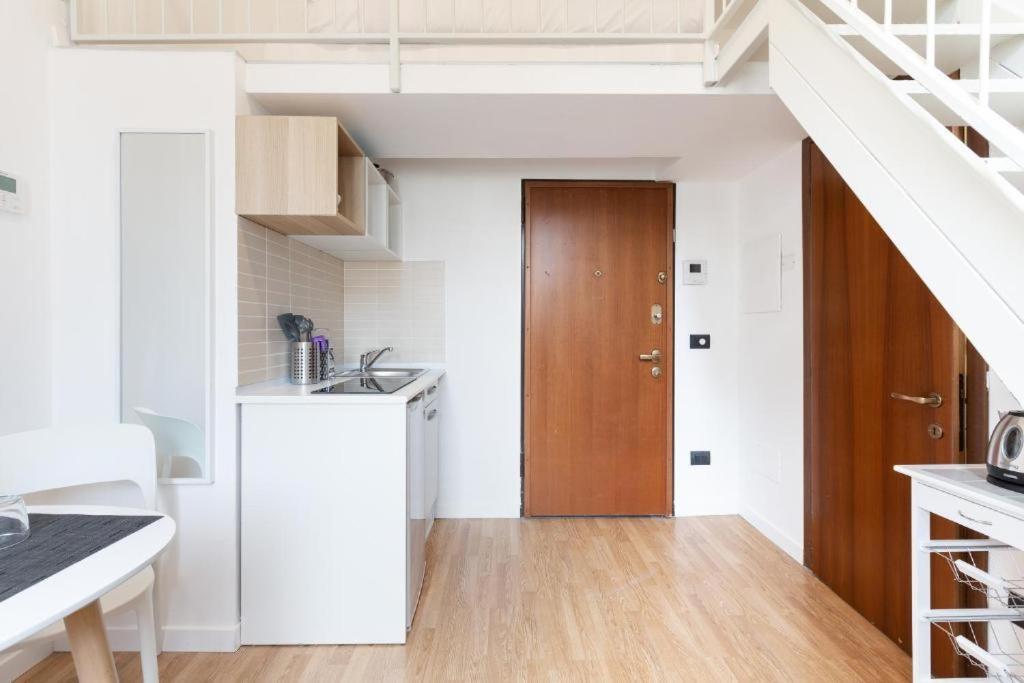 Central Studio Apts Milano-Corso Magenta Eksteriør billede